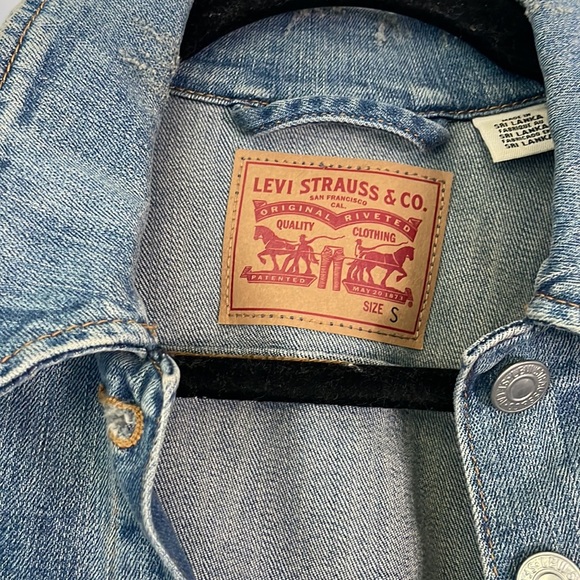 Levi jacket - Picture 3 of 3